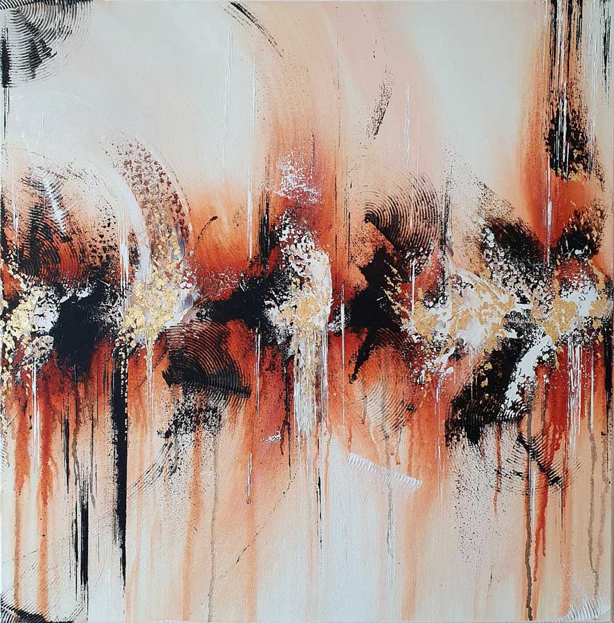 Wildfire - tableau d'une peinture abstraite réalisée par l'artiste peintre belge Laetitia Nemery. Peinture sur toile dans les tons orange, noir et blanc ainsi que des touches d'or. fort contrastes et effets de texture. Oeuvre de galerie d'art en ligne.